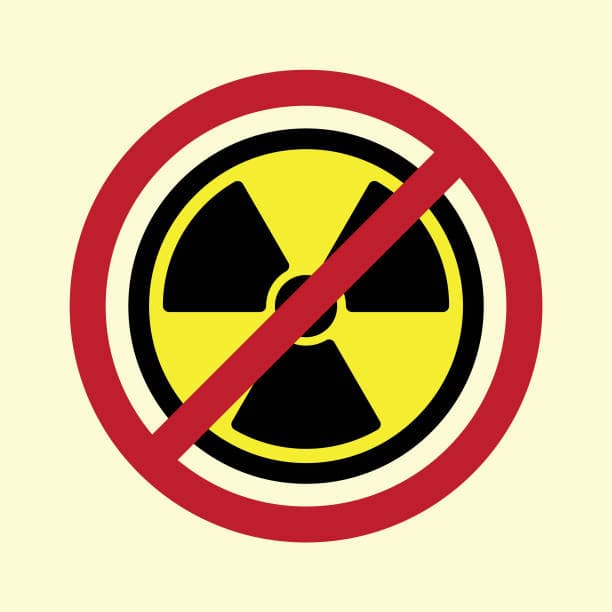 Iran agrees to surrender enriched uranium stockpile by December 31, 2026?