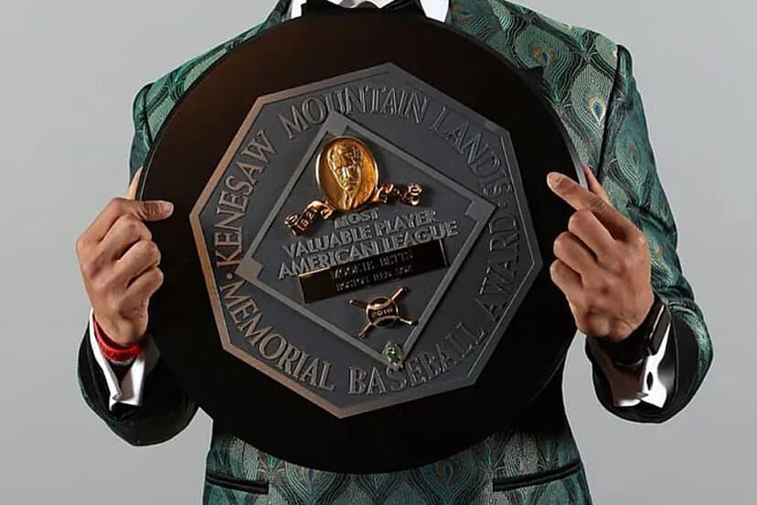 Will Cal Raleigh win the 2026 American League MVP Award?