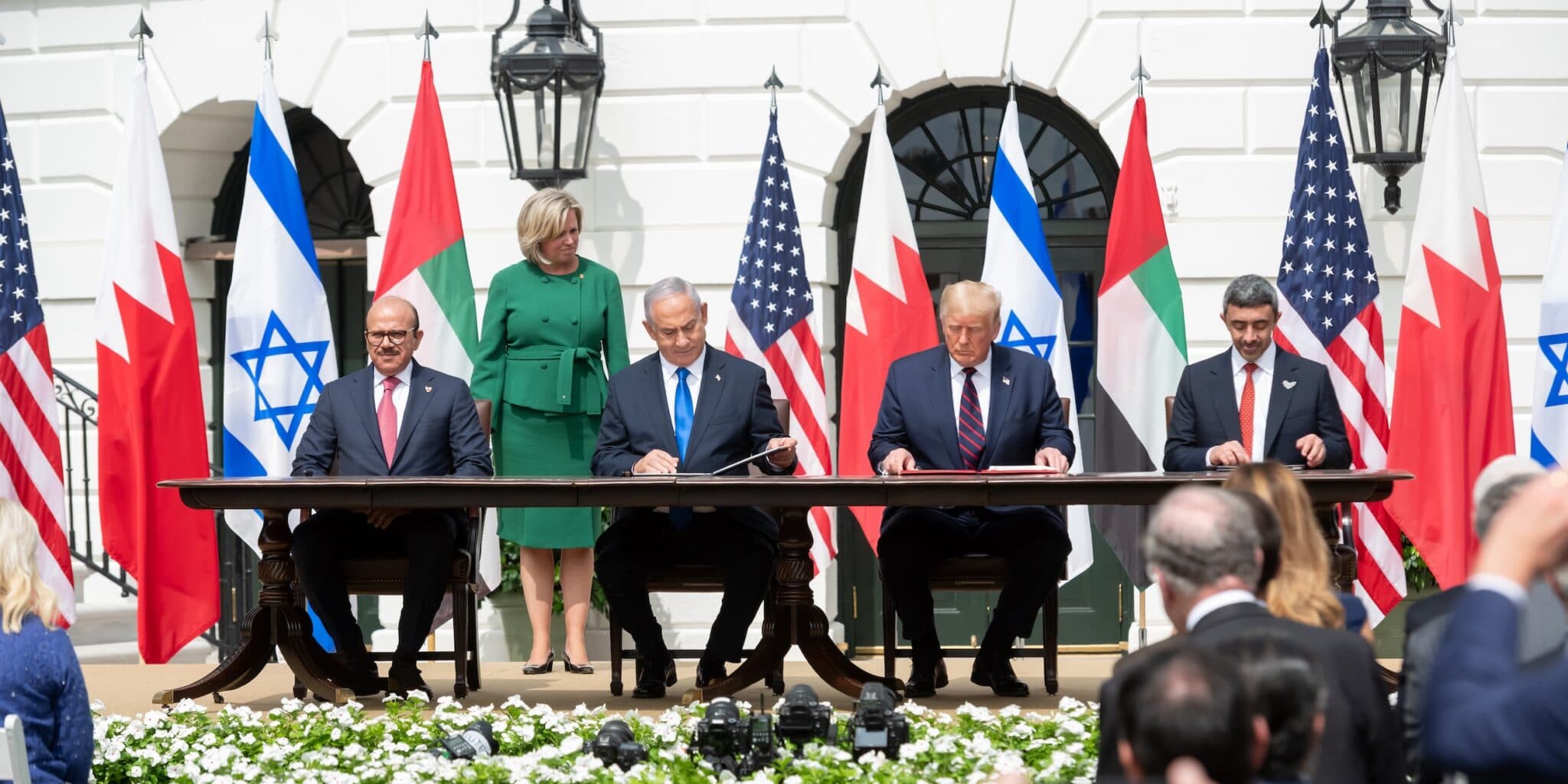 Will a new country join the Abraham Accords by August 31?