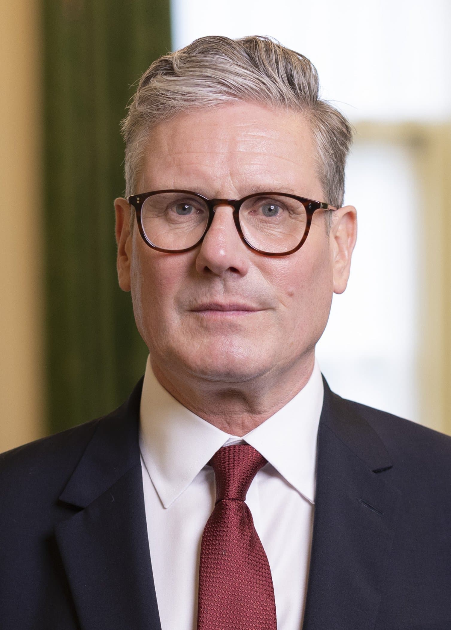 Will Donald Trump publicly insult Keir Starmer by July 31, 2026?